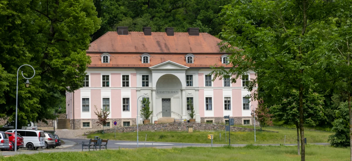 Kurmittelhaus außen